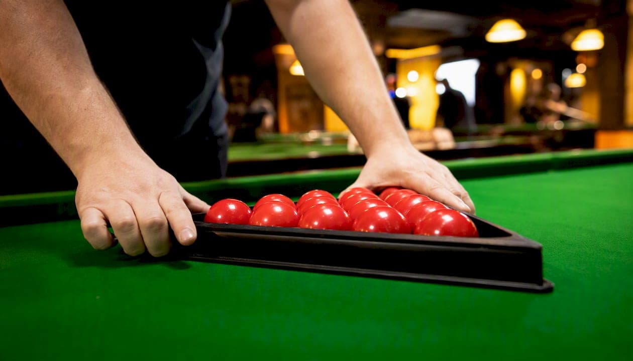How to Rack Snooker Balls Correctly Every Time