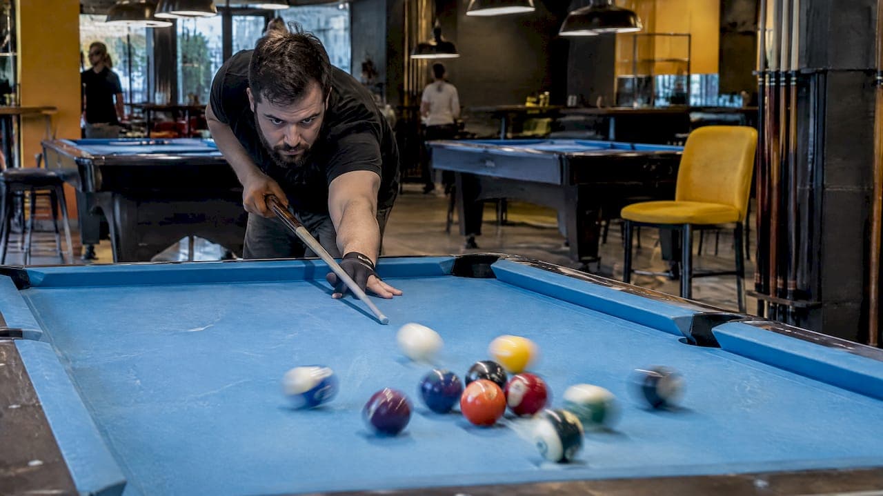 Breaking in 8 Ball: Repeatable Breaks at 21–24 mph