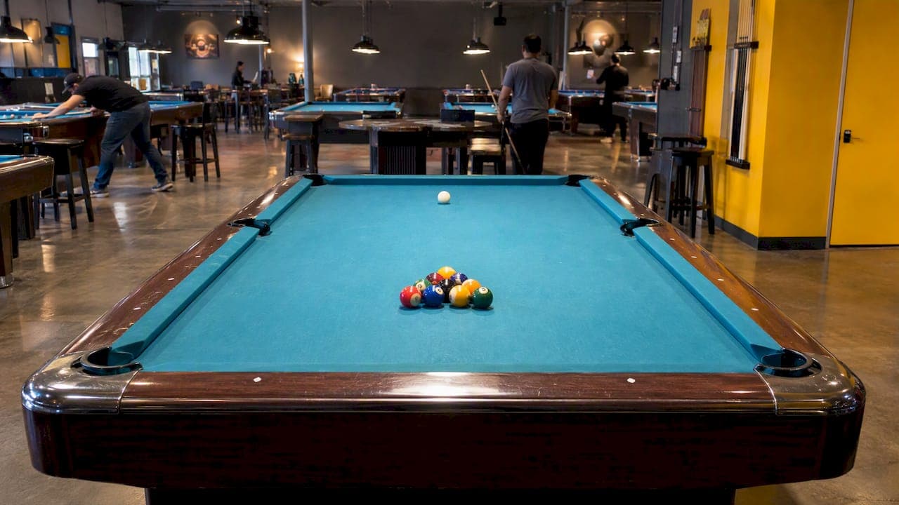 Nine-Foot Table Advantages: What the Bigger Table Gives You